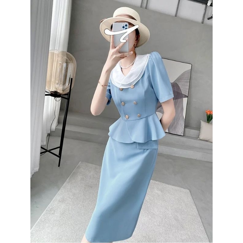 Áo kiểu dáng tiểu thư
