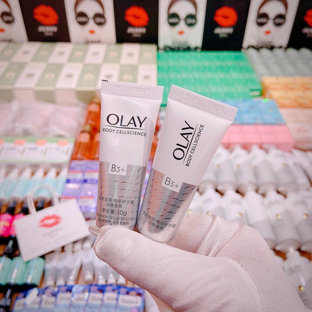 Kem Dưỡng Da Tay Olay 10ml