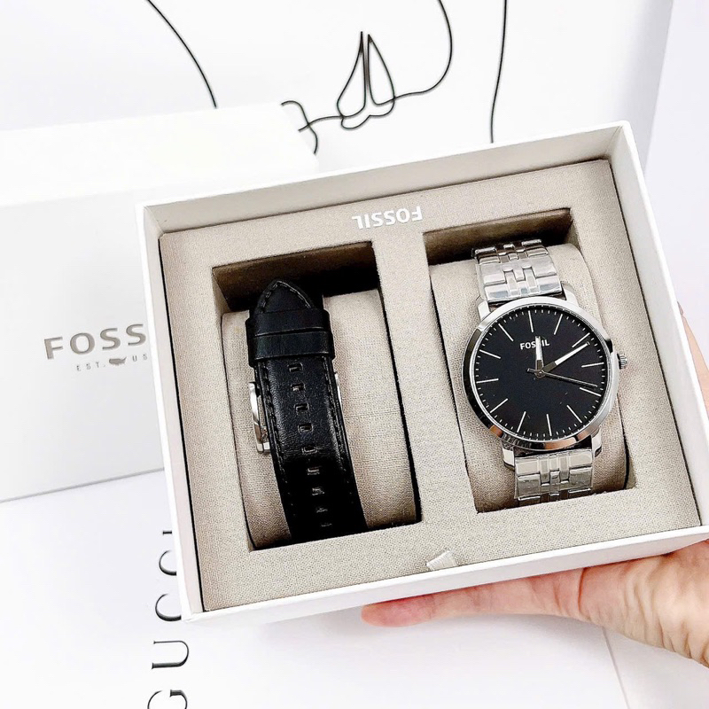 Đồng hồ nam Fossil dây thép không gỉ, kích thước 44mm