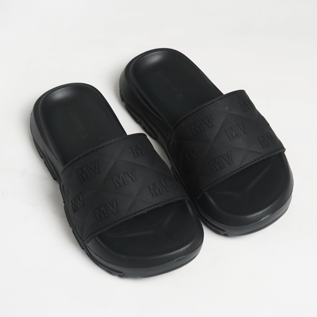 Dép quai ngang nam nữ MOOVER CHUNKY BOUNCER, mẫu mới nhất, êm chân, đế 4p nhẹ, dễ phối đồ, màu đơn giản