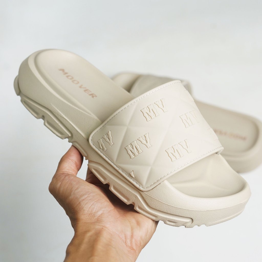 Dép quai ngang nam nữ MOOVER CHUNKY BOUNCER, mẫu mới nhất, êm chân, đế 4p nhẹ, dễ phối đồ, màu đơn giản