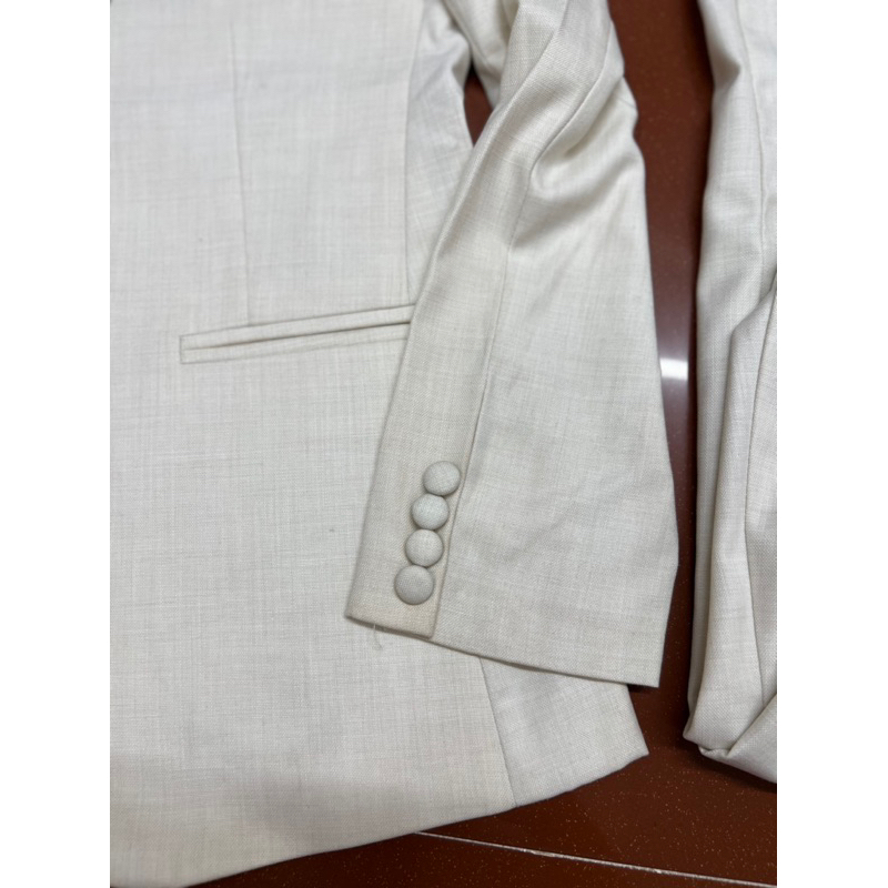 Bộ Vest kem 1 nút size L