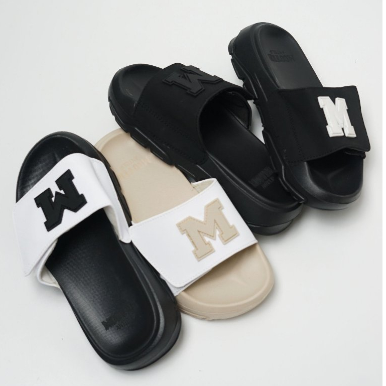 Dép quai ngang dán Moover Logo, nhẹ chân, hắc dáng, dế phối đồ, mẫu mới