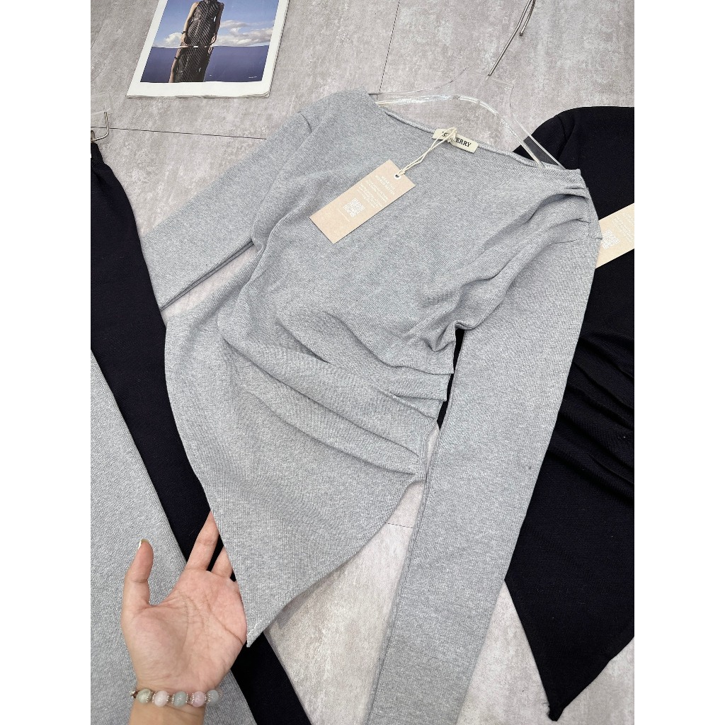 Set áo dài tay cổ thuyền vạt chéo mix quần xuông tăm