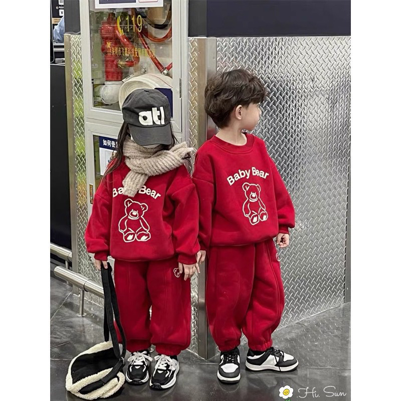 Bộ nỉ màu đỏ gấu baby cho bé