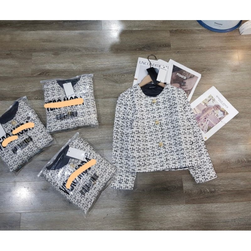 Áo dạ Tweed dài tay V..r  sang xịn .