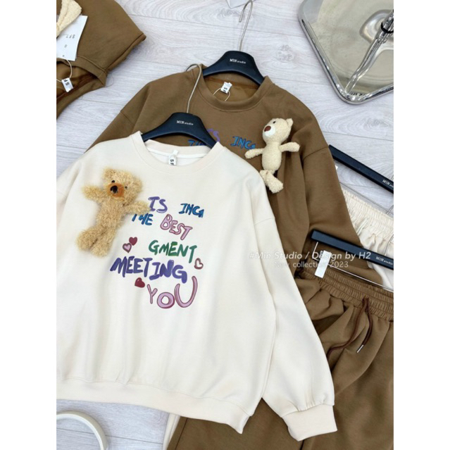 Áo sweater nỉ dài tay cổ tròn kèm gấu bông nhỏ dễ thương chữ YOU cho bạn gái