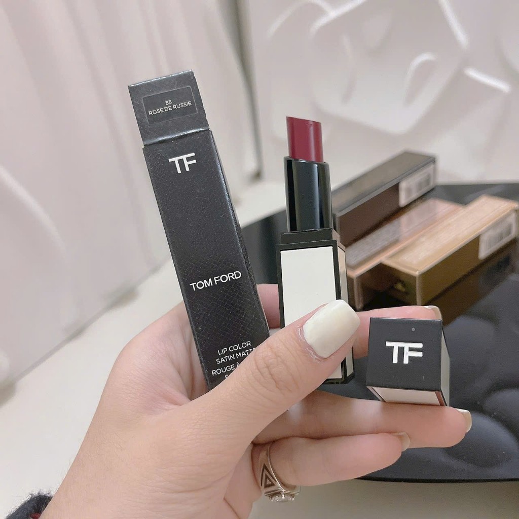 Son thỏi lì Tom Ford fullsize về nhiều màu