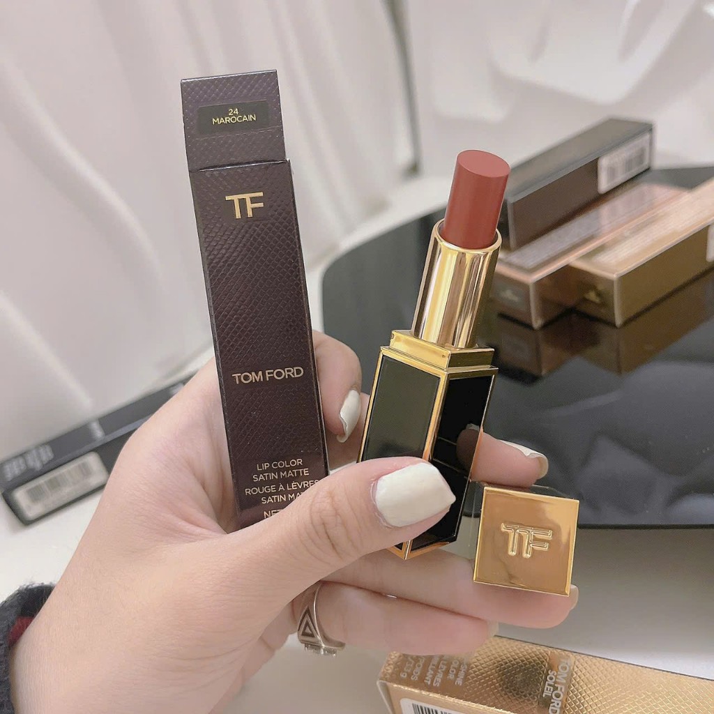 Son thỏi lì Tom Ford fullsize về nhiều màu