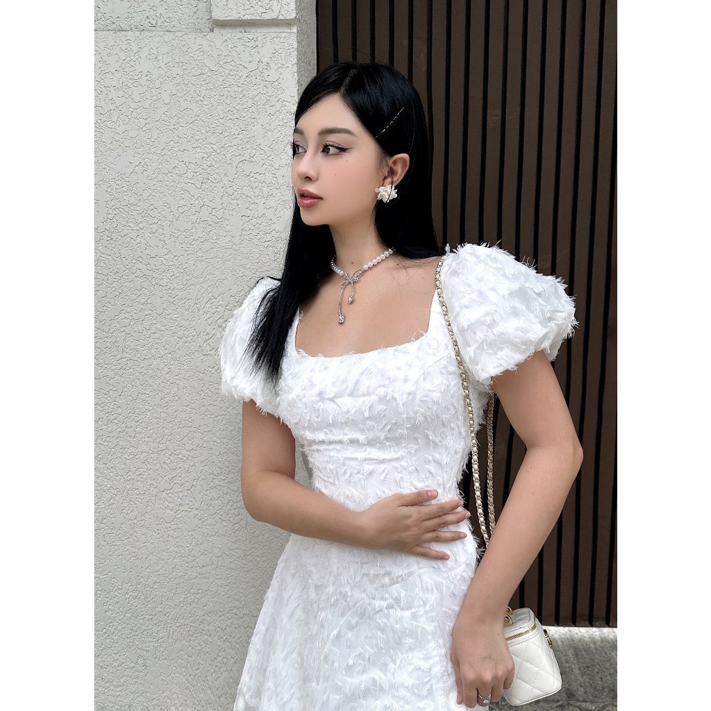 Đầm Nữ Tay Phồng Hở Lưng Phối Lông Vũ 3D - CILIA  DRESS