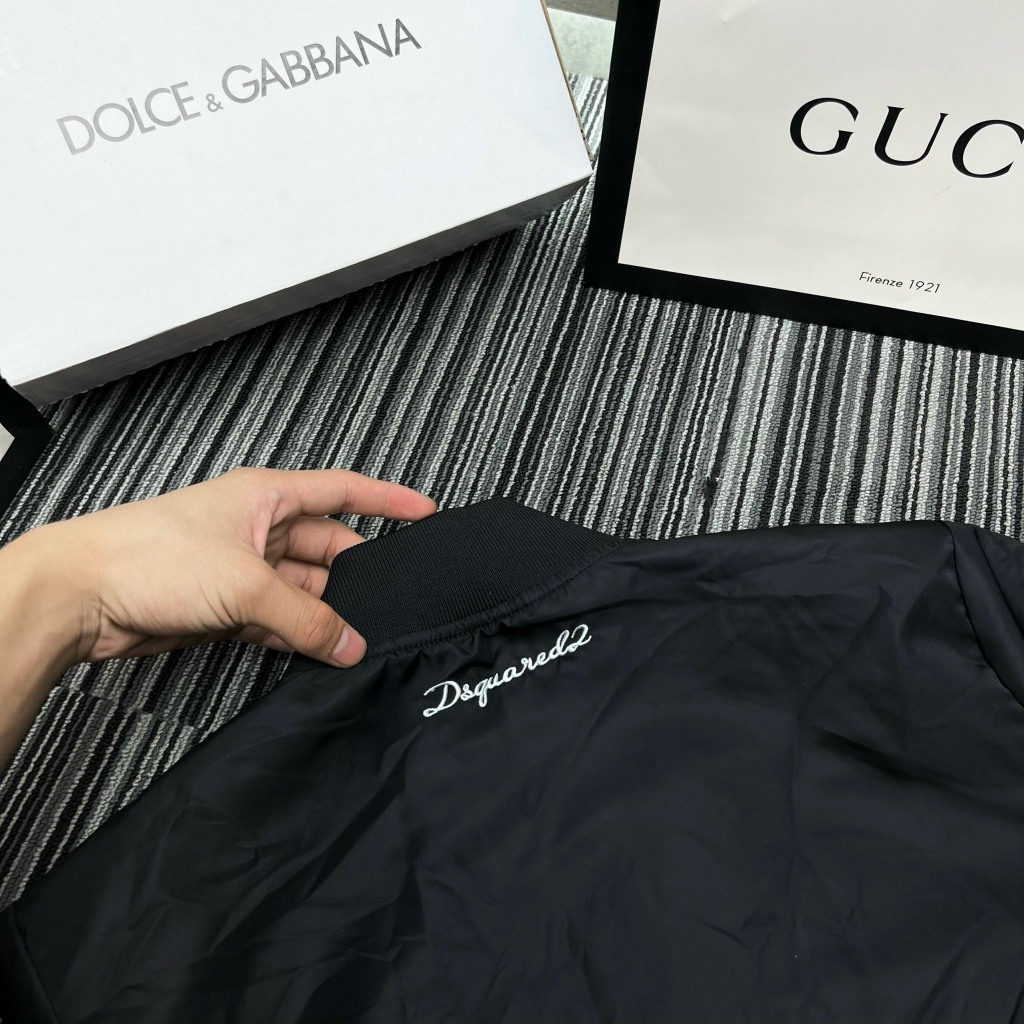 Áo khoác nam thời trang hình in chữ trắng DSQ chảy-Áo khoác bomber form dáng đơn giản trẻ trung