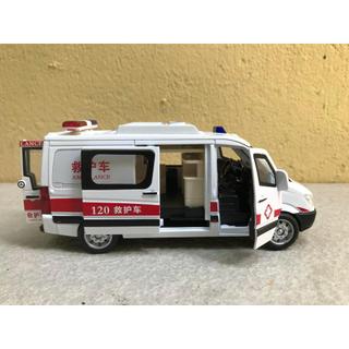 Mô hình xe Cứu thương 120 1:32