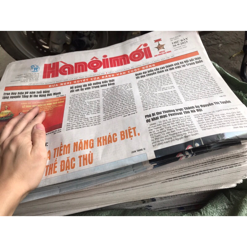 GIẤY BÁO CŨ KHỔ TO 1kg tái sử dụng thân thiện môi trường