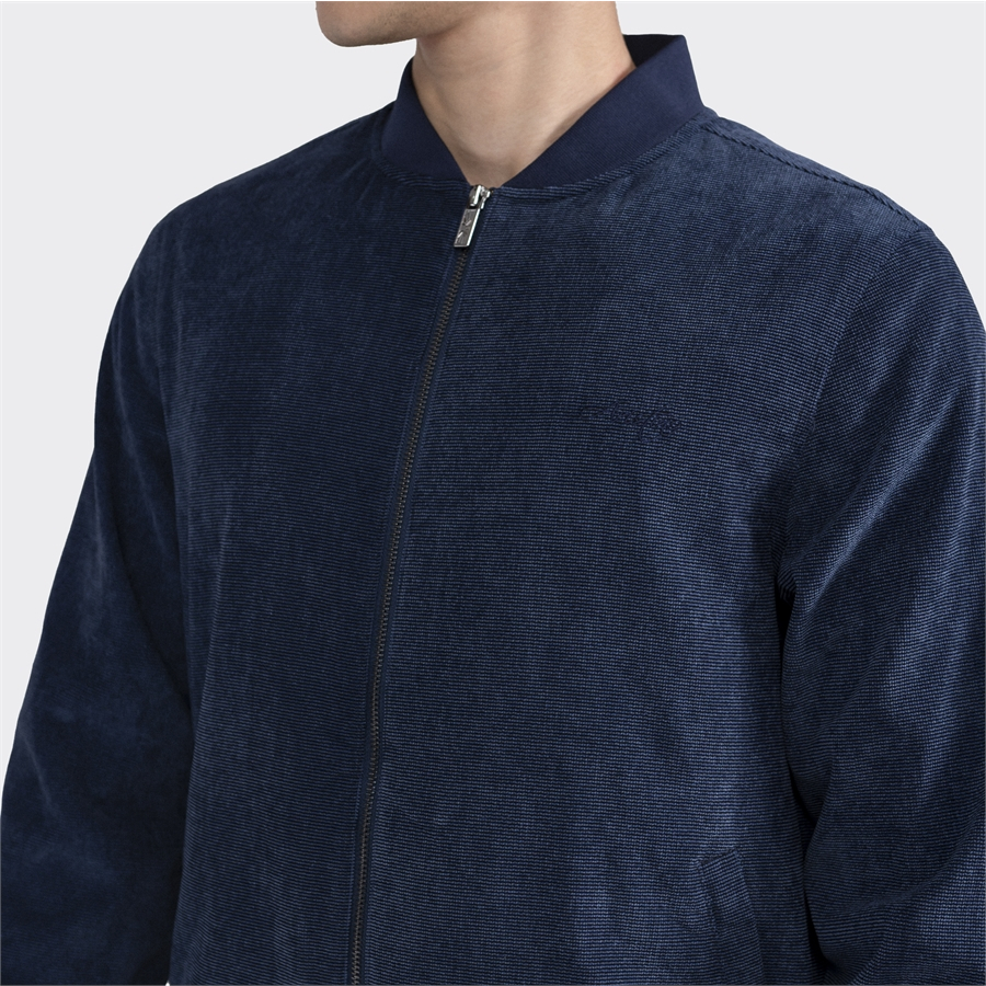 Áo khoác bomber nhung 2 lớp Aristino form suông vừa bo gấu co giãn nhẹ AJK028W2