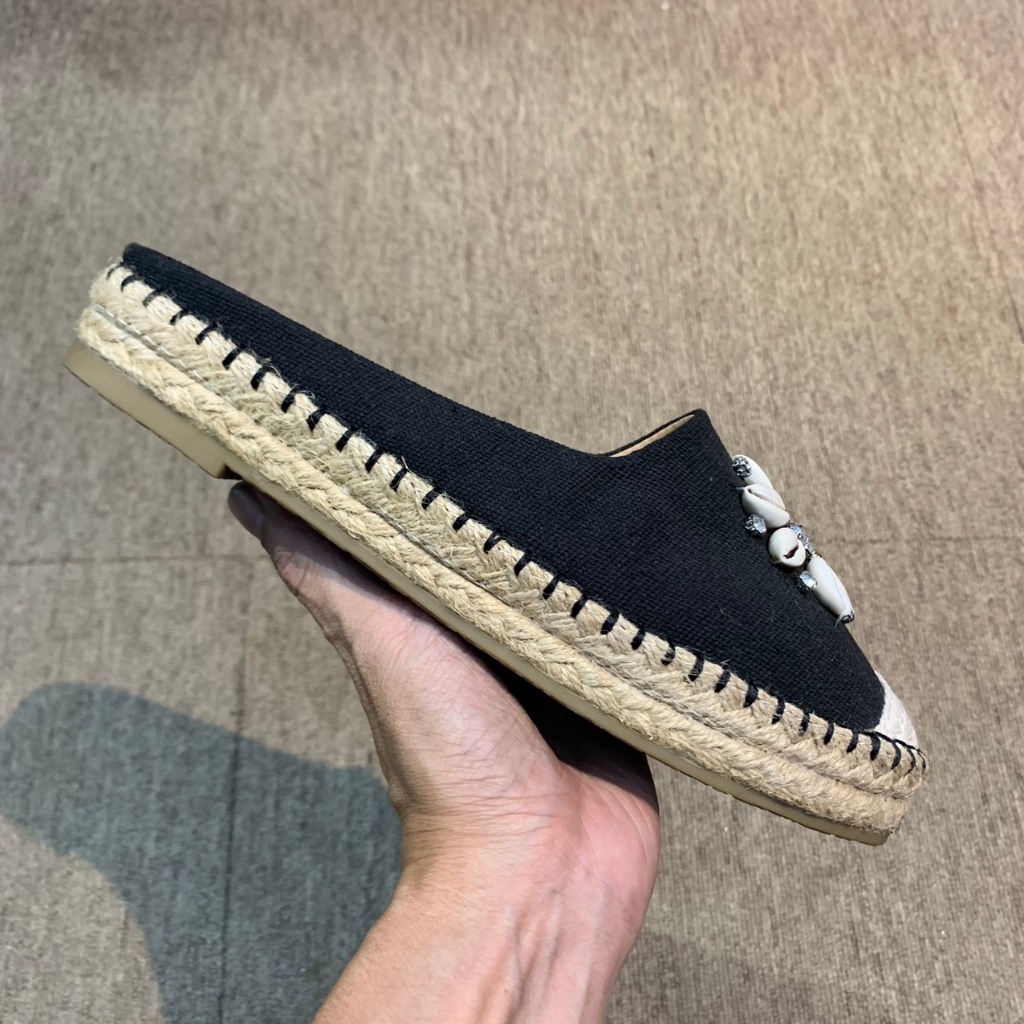 Dép Sục Nữ Slip On Ngoại Cỡ Big Size 40 41 Thái Lan phiên bản CM chính hãng De'shoeshouse