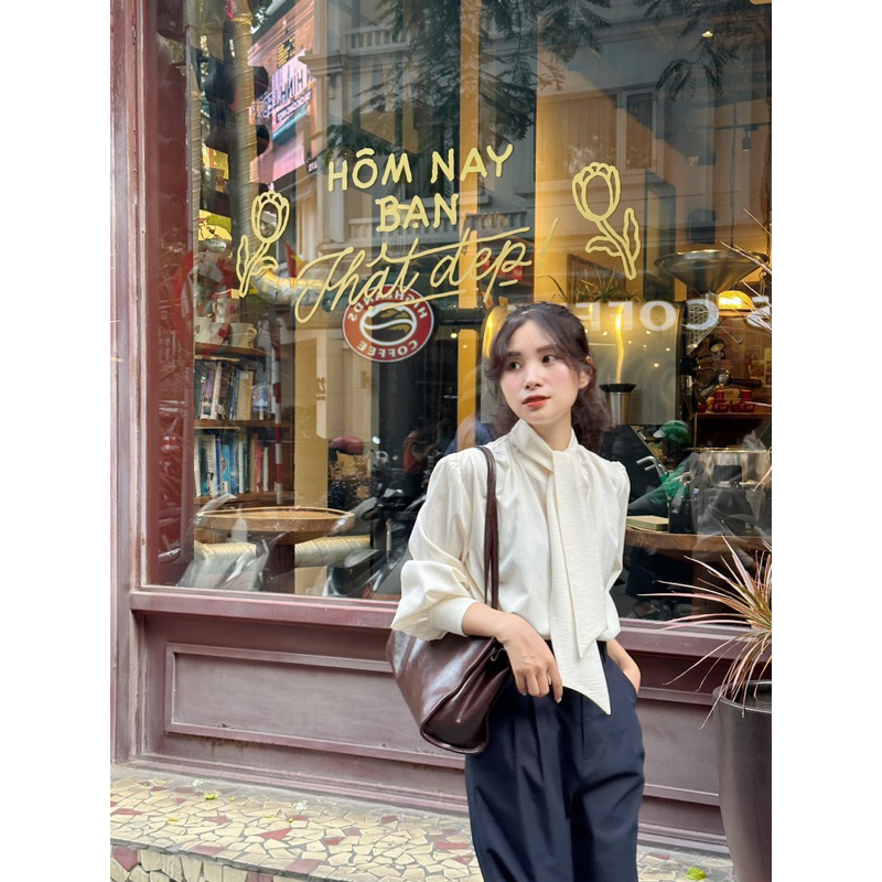 Nimi - Áo sơ mi kèm nơ cổ Lara Tie Blouse