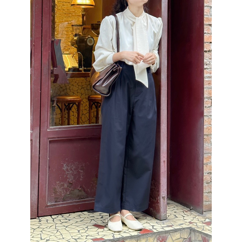 Nimi - Áo sơ mi kèm nơ cổ Lara Tie Blouse