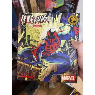 Mô hình mezco spiderman 2099