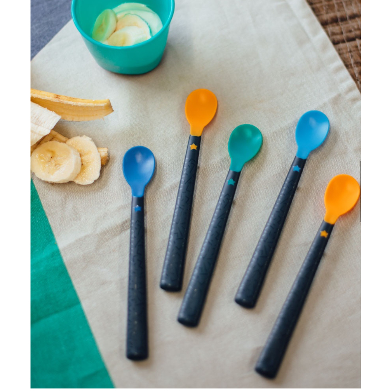 Combo 2 thìa ăn dặm bề mặt kháng khuẩn cho bé Tommee Tippee Softee, cho bé từ 4 tháng - Liin Shop