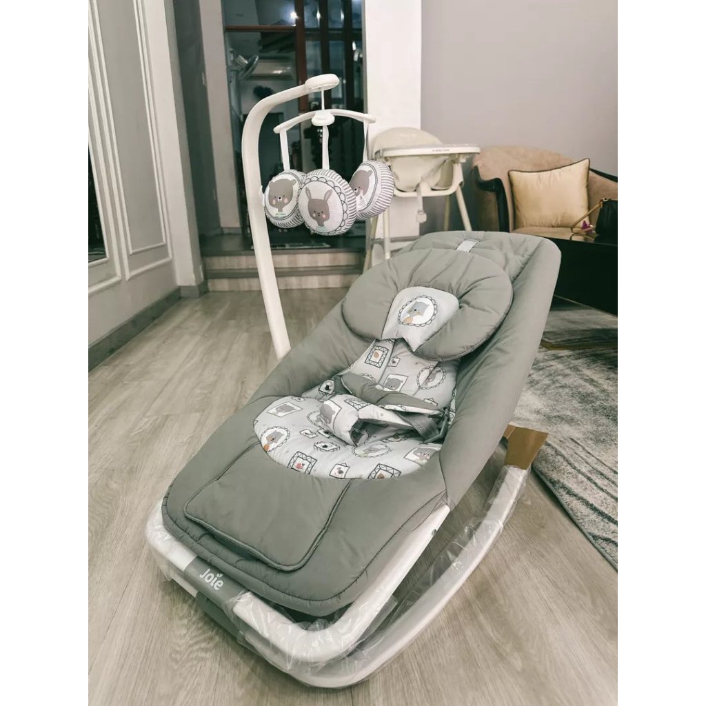 Ghế rung trẻ em Joie Dreamer petite city ,starry night, flower forever, sản phẩm thích hợp cho bé từ sơ sinh đến 15kg