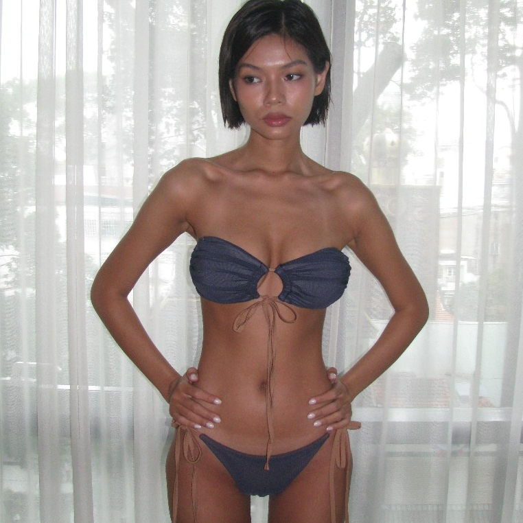 Set Bikini HEHR 2 mảnh trơn cột dây màu Azure | BigBuy360 - bigbuy360.vn
