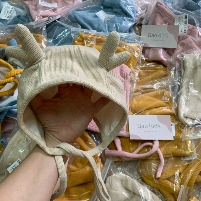 Mũ Beanie Phối Tuần Lộc Giữ Ấm Đáng Yêu Thời Trang Cho Trẻ Em. Mũ Len Cho Bé