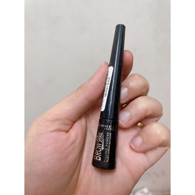 BỘT TÁN CHÂN MÀY TIỆN LỢI RIMMEL PHÁP MÀU 004 SOFT BLACK