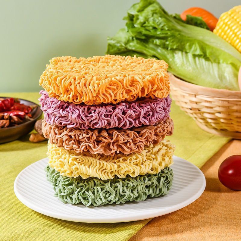 Mì kiều mạch được làm từ rau củ quả thích hợp cho người ăn chay, ăn kiêng