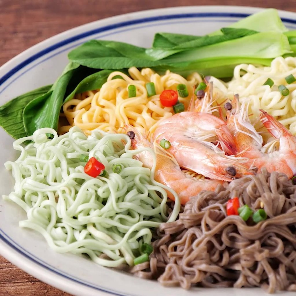 Mì kiều mạch được làm từ rau củ quả thích hợp cho người ăn chay, ăn kiêng