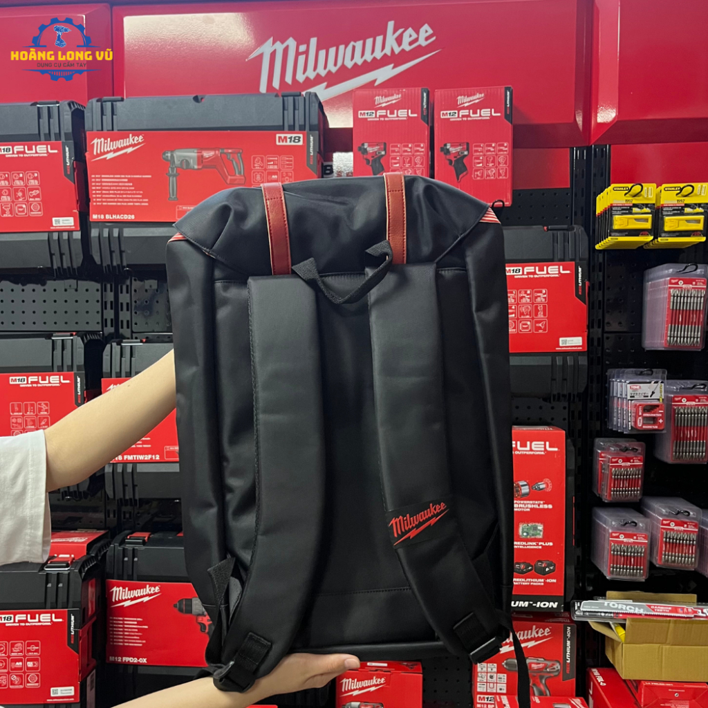 Balo Milwaukee. Balo đi làm, cặp đựng laptop. Thời trang, hiện đại.