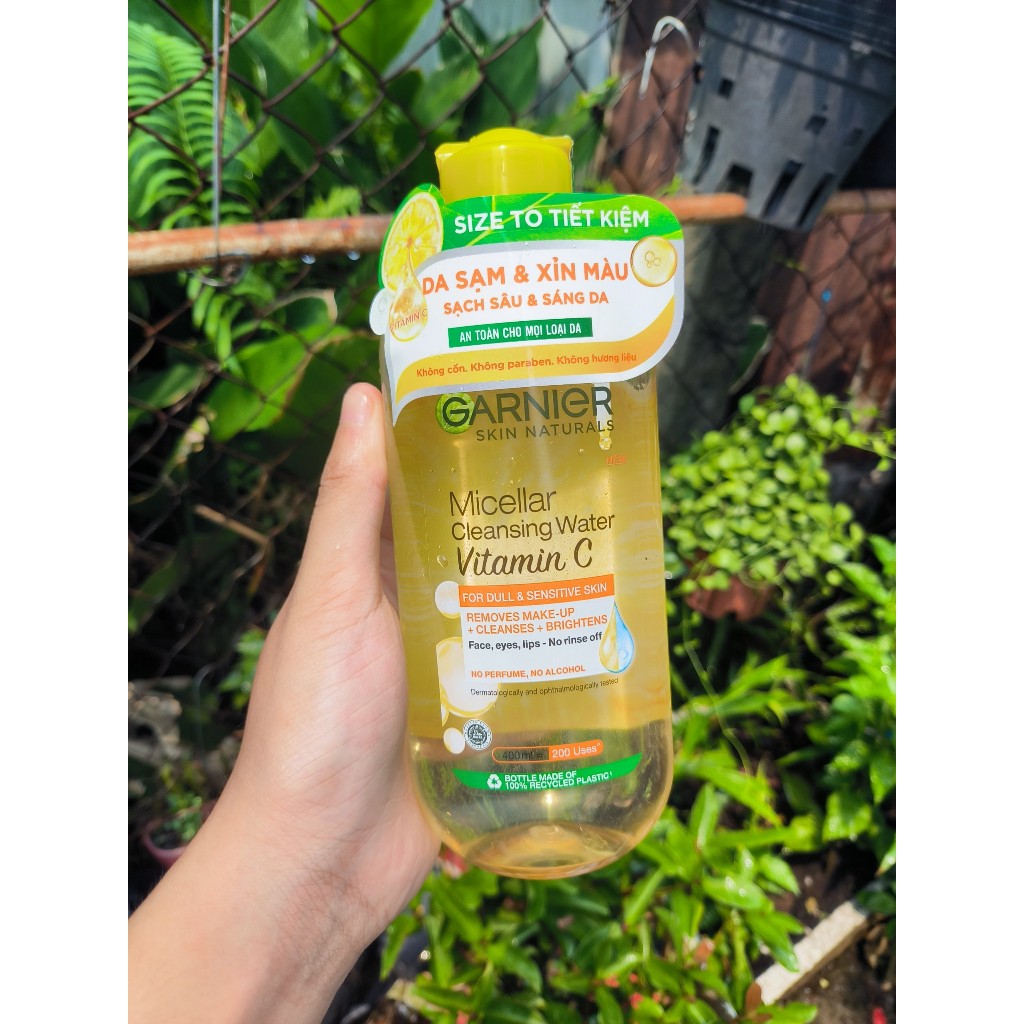 Nước tẩy trang garnier Vàng hồng xanh date 05/2026