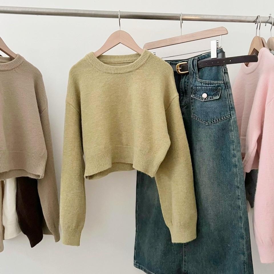 Áo len croptop trơn dài tay lông mịn cổ tròn Land Ping