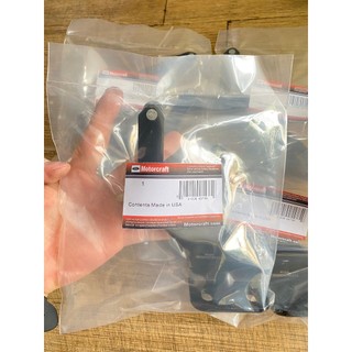 BÁT BẠC ĐẠN CỬA LÙA DƯỚI FORD TRANSIT 2003-2023 BẠC NHỰA