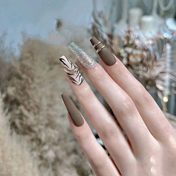 Nailbox Hàng Thiết Kế Nâu Mix Nhũ