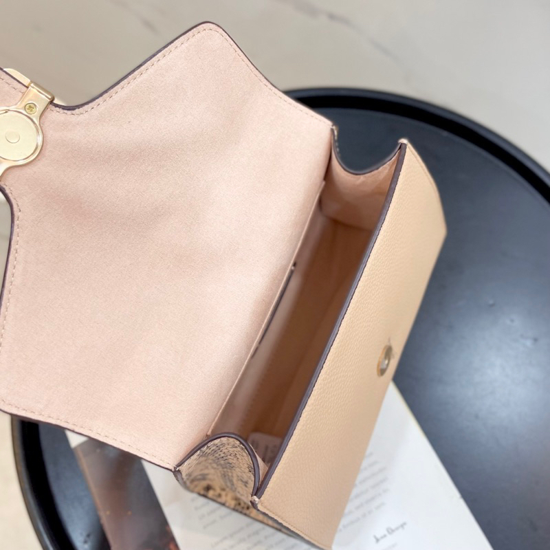 Túi coach pepper đeo chéo