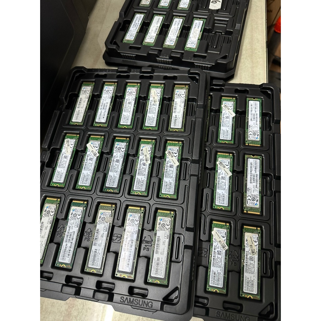 Ổ cứng SSD M2-PCIe 256GB Samsung  NVMe Bảo Hành 3 Tháng