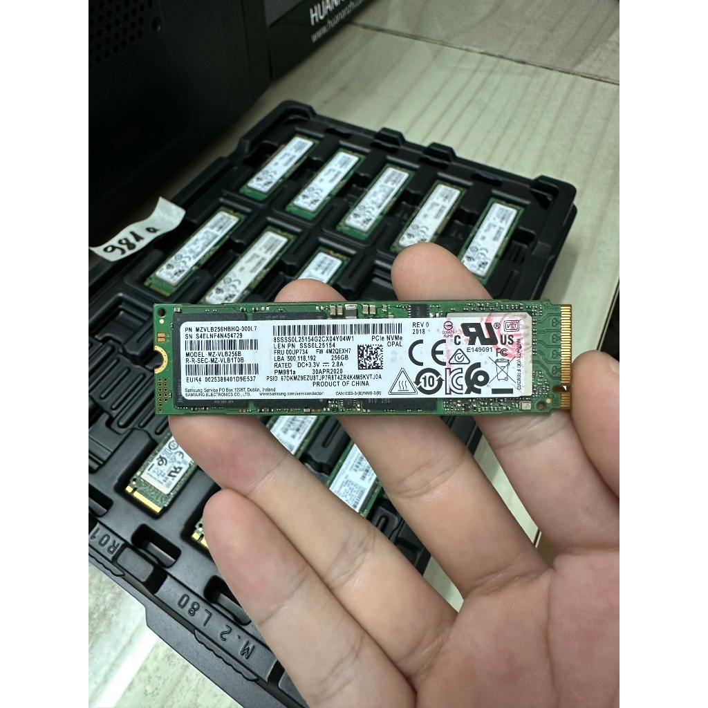 Ổ cứng SSD M2-PCIe 256GB Samsung  NVMe Bảo Hành 3 Tháng