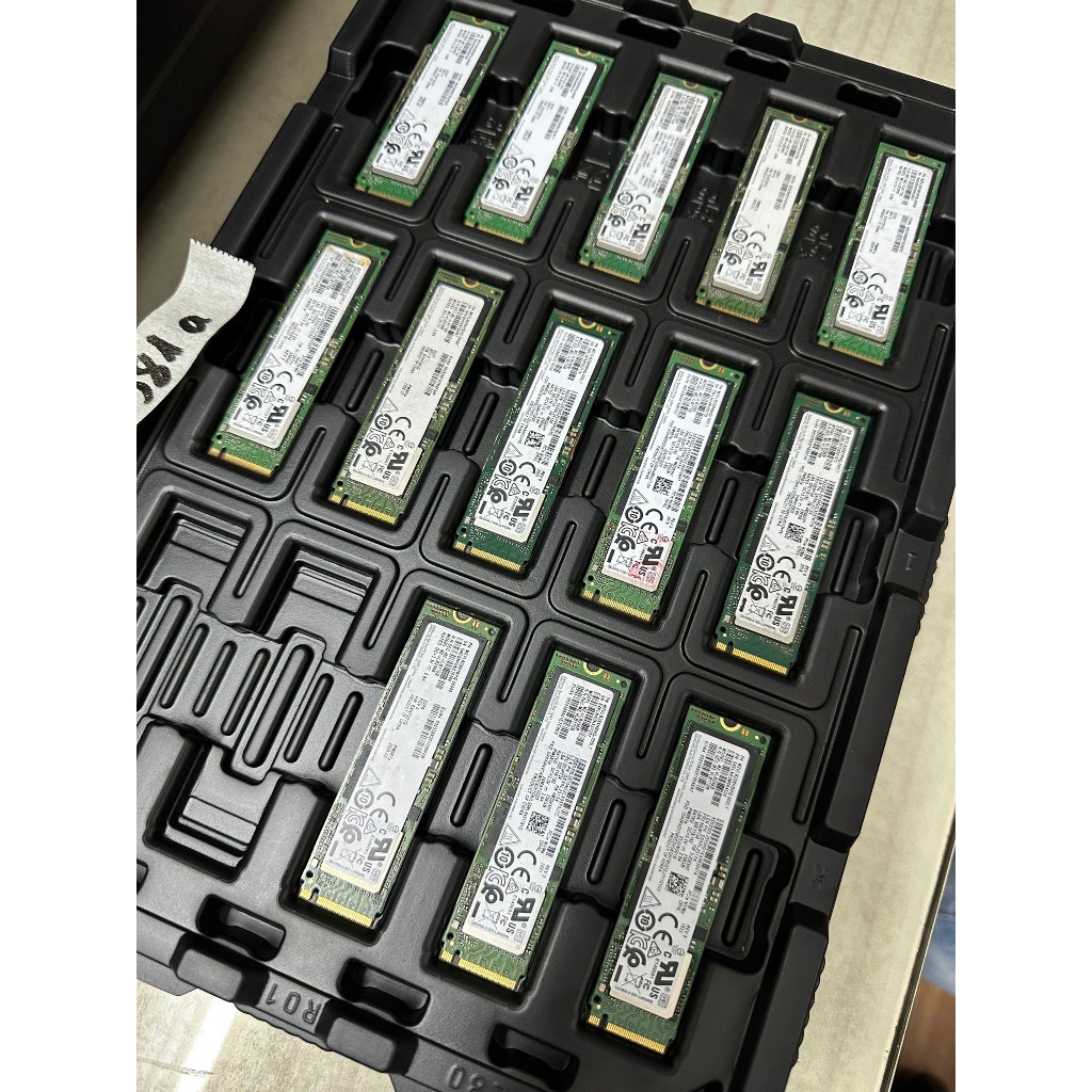 Ổ cứng SSD M2-PCIe 256GB Samsung  NVMe Bảo Hành 3 Tháng