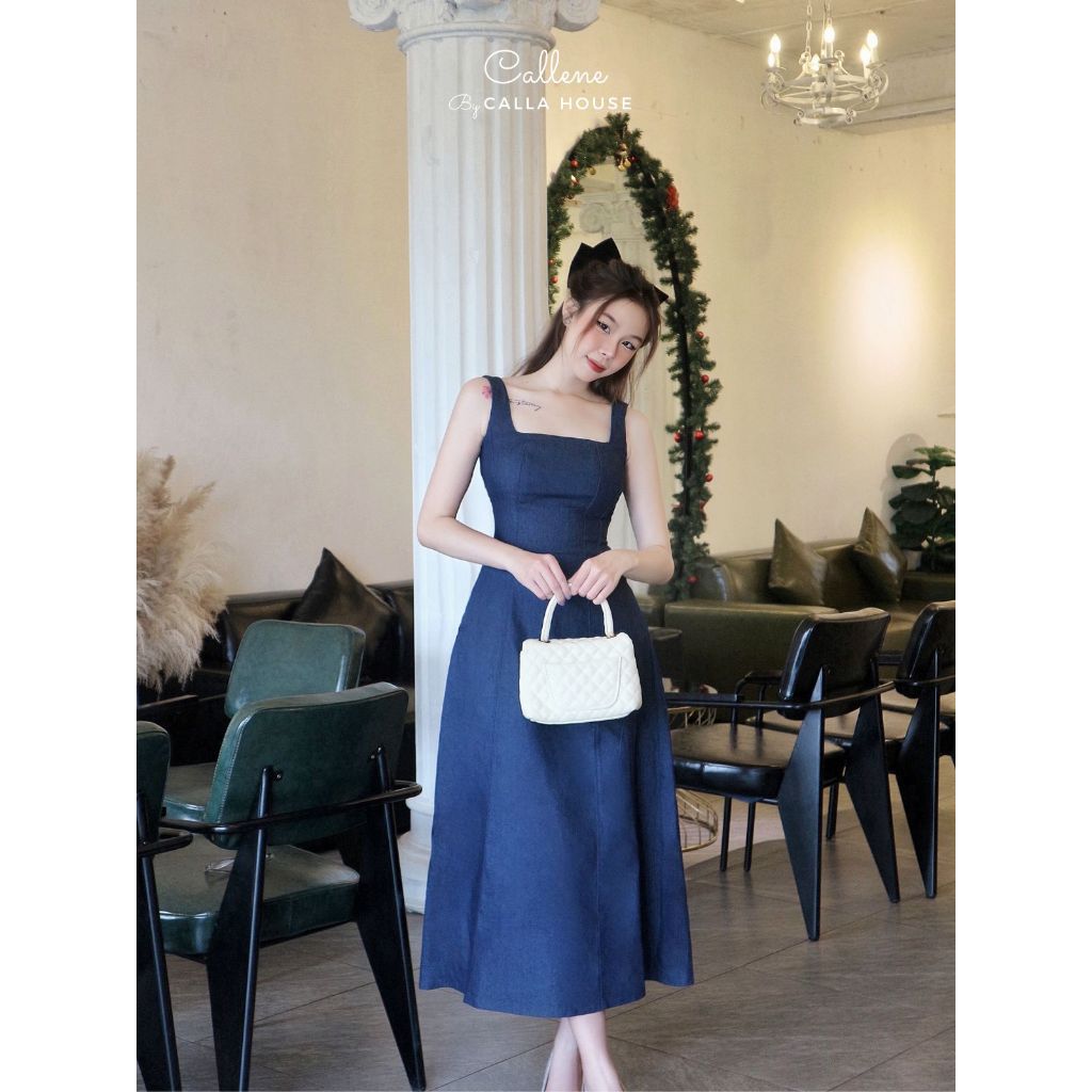 Đầm hai dây jean cúp ngực dáng xòe phong cách cổ điển