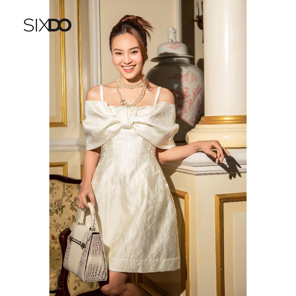 Đầm gấm kem trễ vai dáng xòe SIXDO (Cream Off-shoulder Mini Brocade Dress)