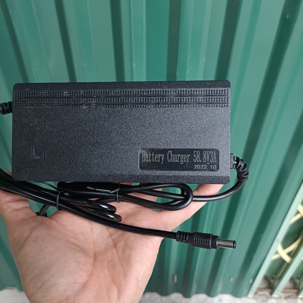 Sạc xe điện 14S 48V  2A- 3A dùng cho pin Li-ion 3.7V