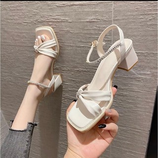 Giày cao gót quai chéo siêu xinh gót vuông 5 phân Mã T48