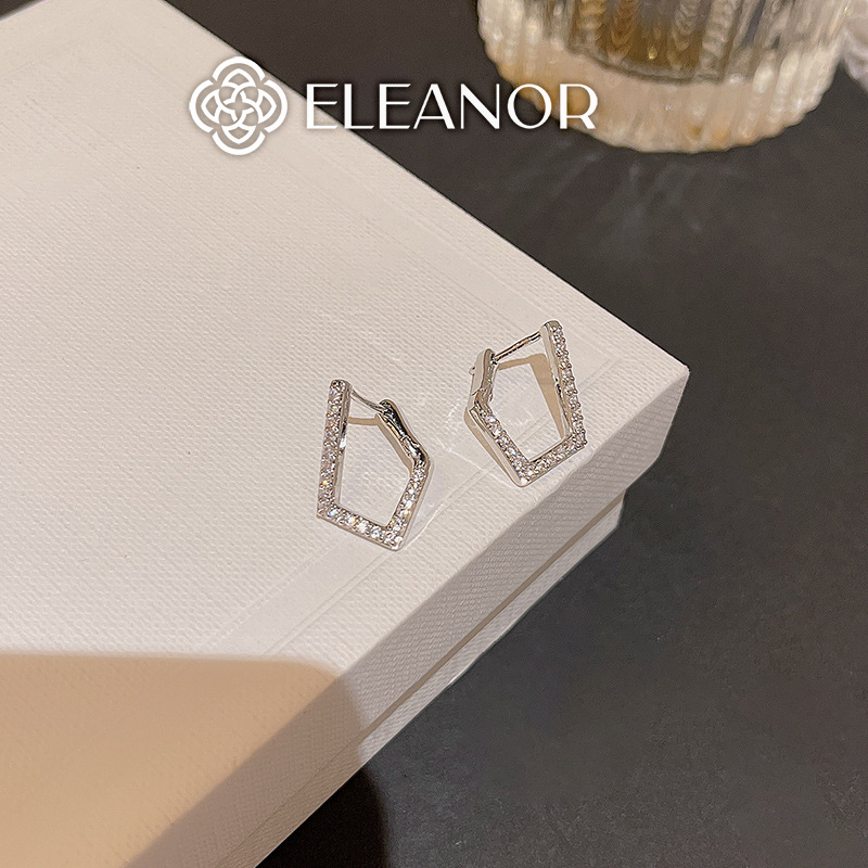 Bông tai nữ chuôi bạc 925 Eleanor Accessories kiểu bất đối xứng đính đá phụ kiện trang sức 6526