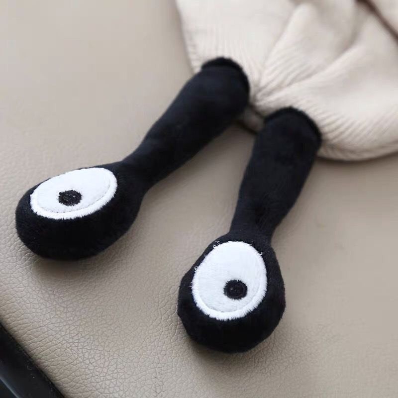 Mũ len dệt kim đính mắt to siêu dễ thương cho bé từ 0-6 tuổi .