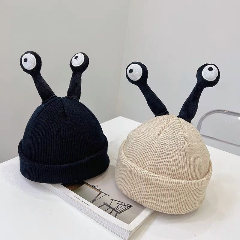 Mũ len dệt kim đính mắt to siêu dễ thương cho bé từ 0-6 tuổi .