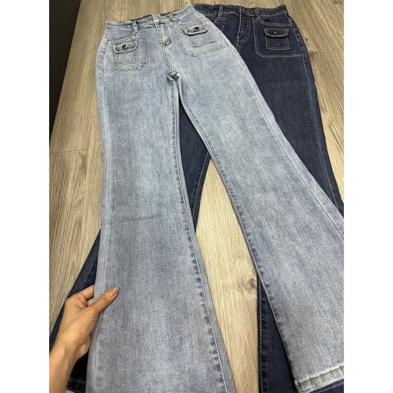 Quần Jeans Ống Loe Túi Hộp Lưng Cao Hách Dáng