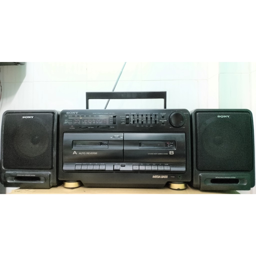 Radio cassette Sony CFS-710S có đường line đồ cũ nghe hay ok 100%