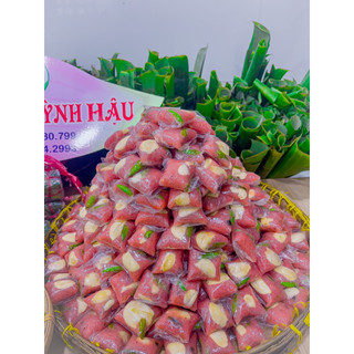 Nem chua lai vung thượng hạng loại lớn - 1 hộp 10 cái