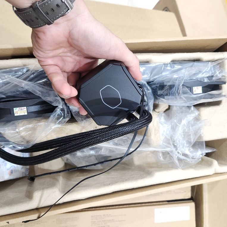 Tản nhiệt nước CPU Cooler Master MASTERLIQUID ML360 hàng nhập khẩu, bảo hành 1 tháng