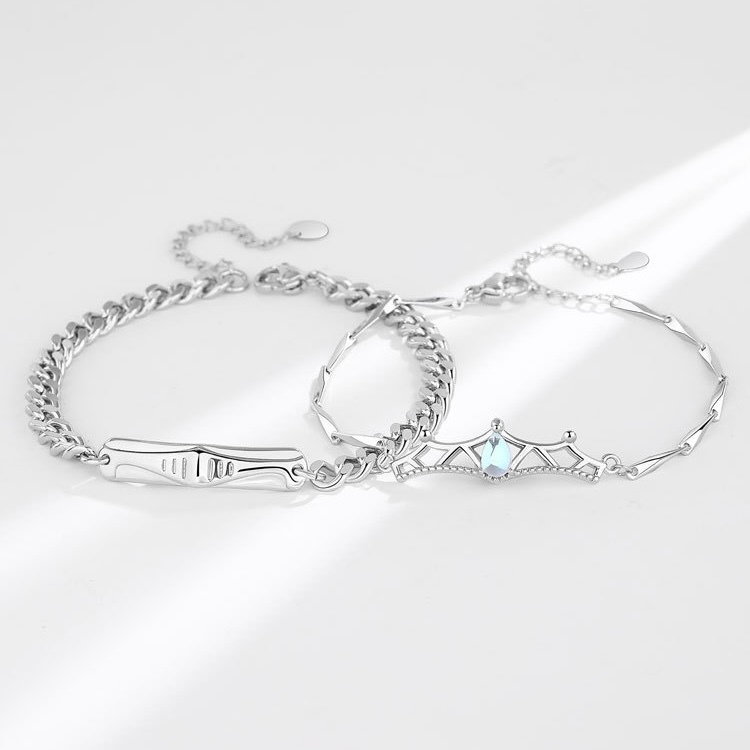 Vòng tay đôi nam nữ QUEEN & KING couple ý nghĩa dành cho cặp đôi